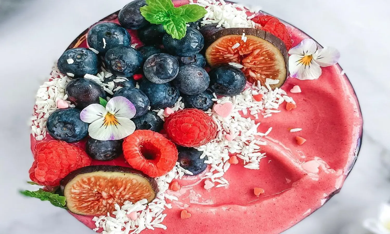 10 Resep Smoothie Bowl, Menu Makanan Sehat untuk Sarapan atau Camilan