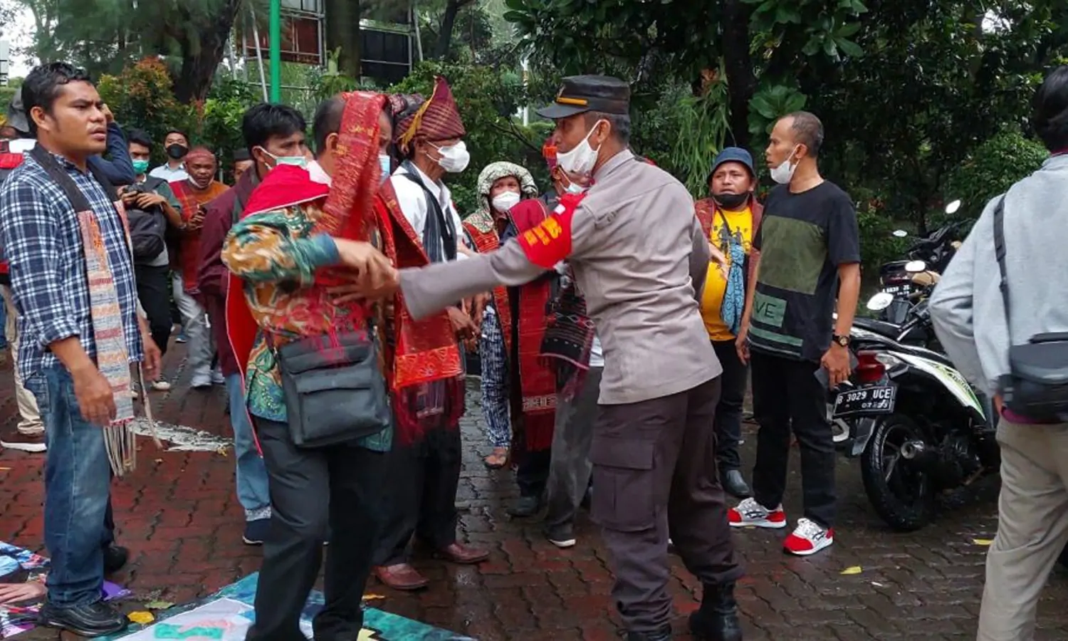 Demo di KLHK, Polisi Tangkap Warga Adat Tano Batak