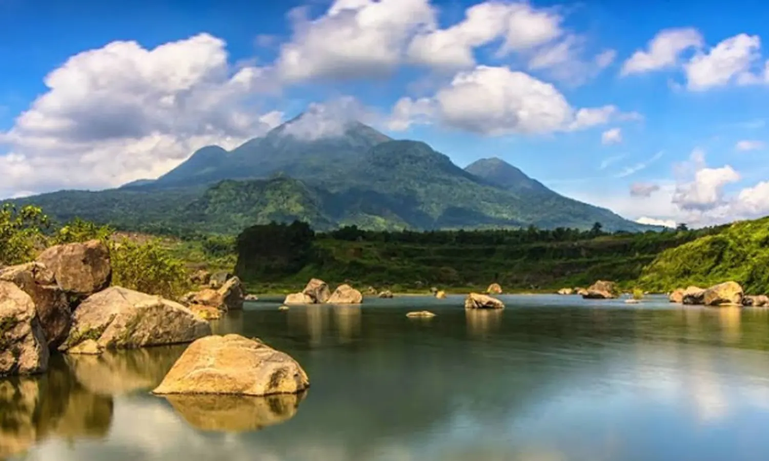 7 Tempat Wisata di Mojokerto yang Indah dan Wajib Dikunjungi