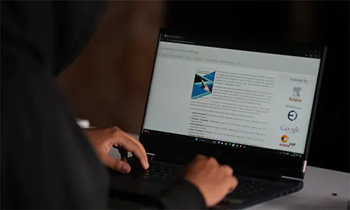Sindikat Penipuan Loker Online Seret Ribuan Pekerja Migran Indonesia