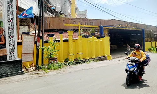 Plang Penanda Nama Jalan di Pematang Tak Terawat, Warga Minta Pemko Perbaiki